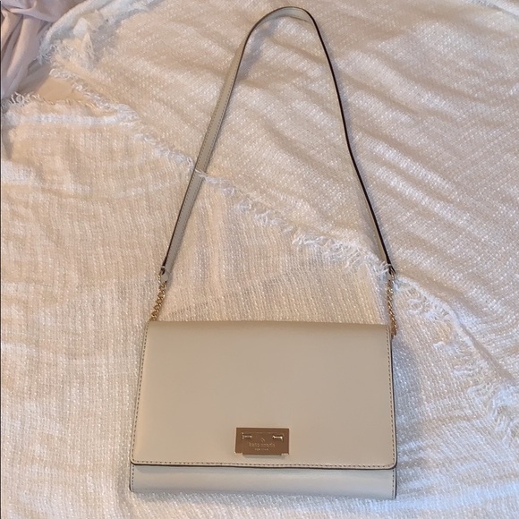 Kate Spade Crossbody - Picture 3 of 5